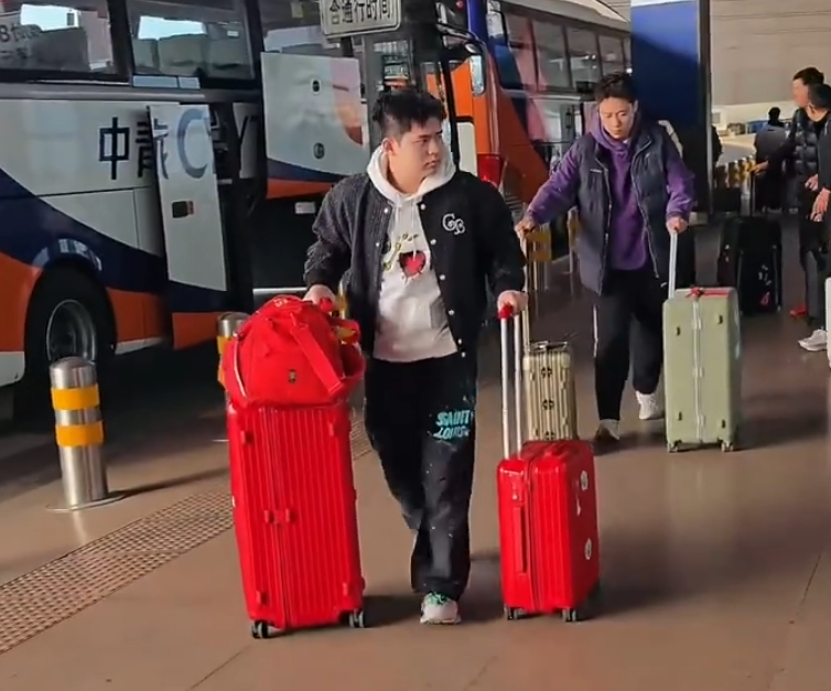 开云体育平台-林诗栋将封闭训练两周！世排跌第5世界杯丢种子位 肩伤成最大隐患